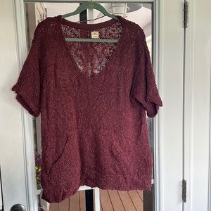 Size S O’Neill Oversized Wine Colored Short Sleeve Sweater